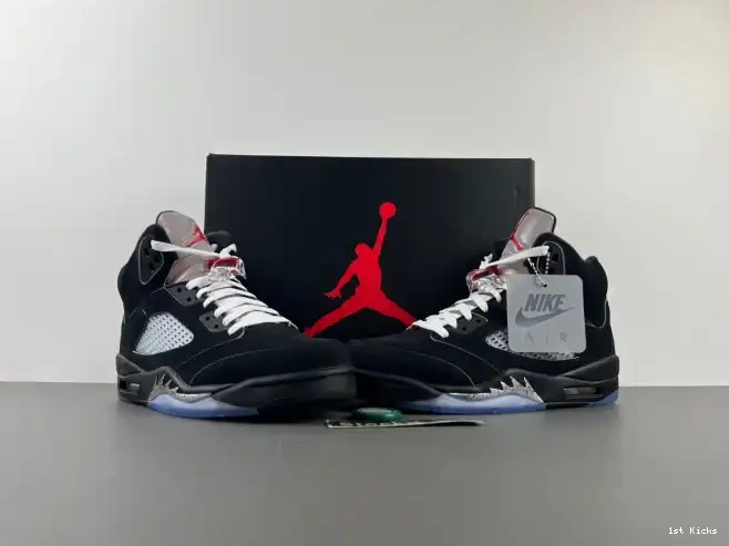 1st Kicks Shoes Jordan Air HF3975-001 5 Reimagined Metallic Black 0607